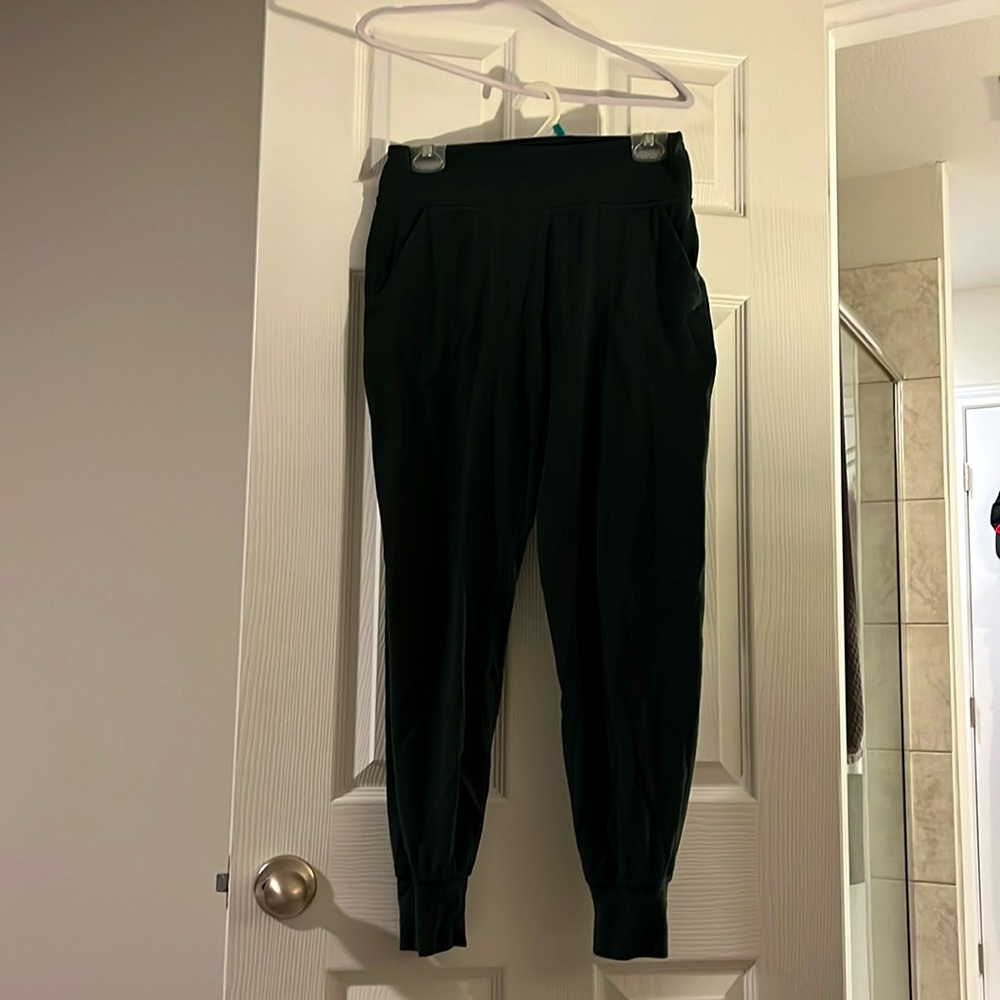 Lululemon joggers